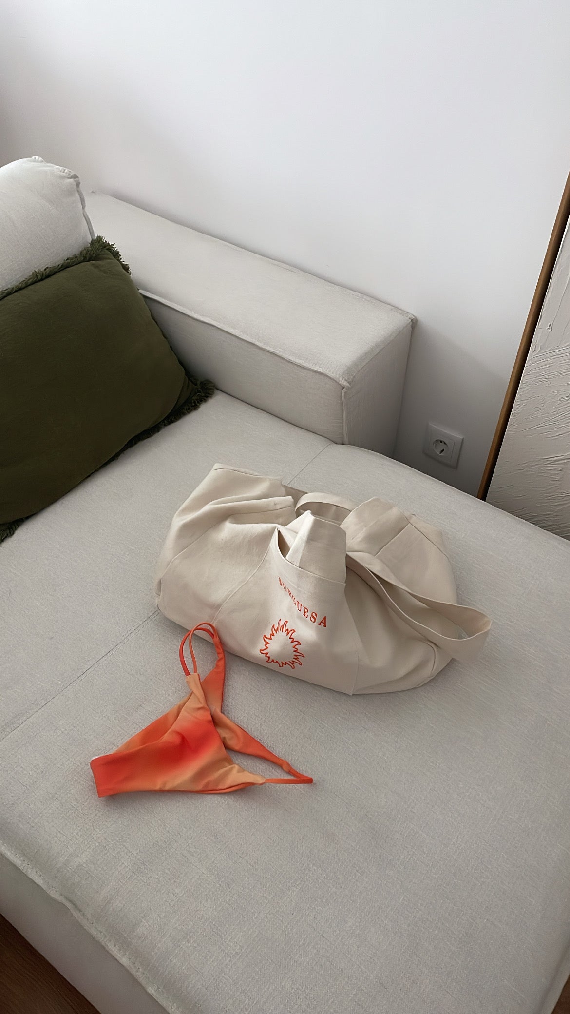 TOTE BAG